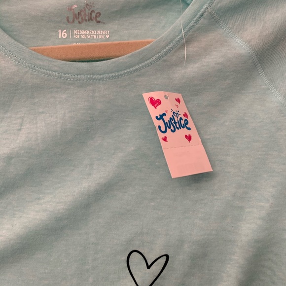 NWT shirt ( girls) - Picture 3 of 4